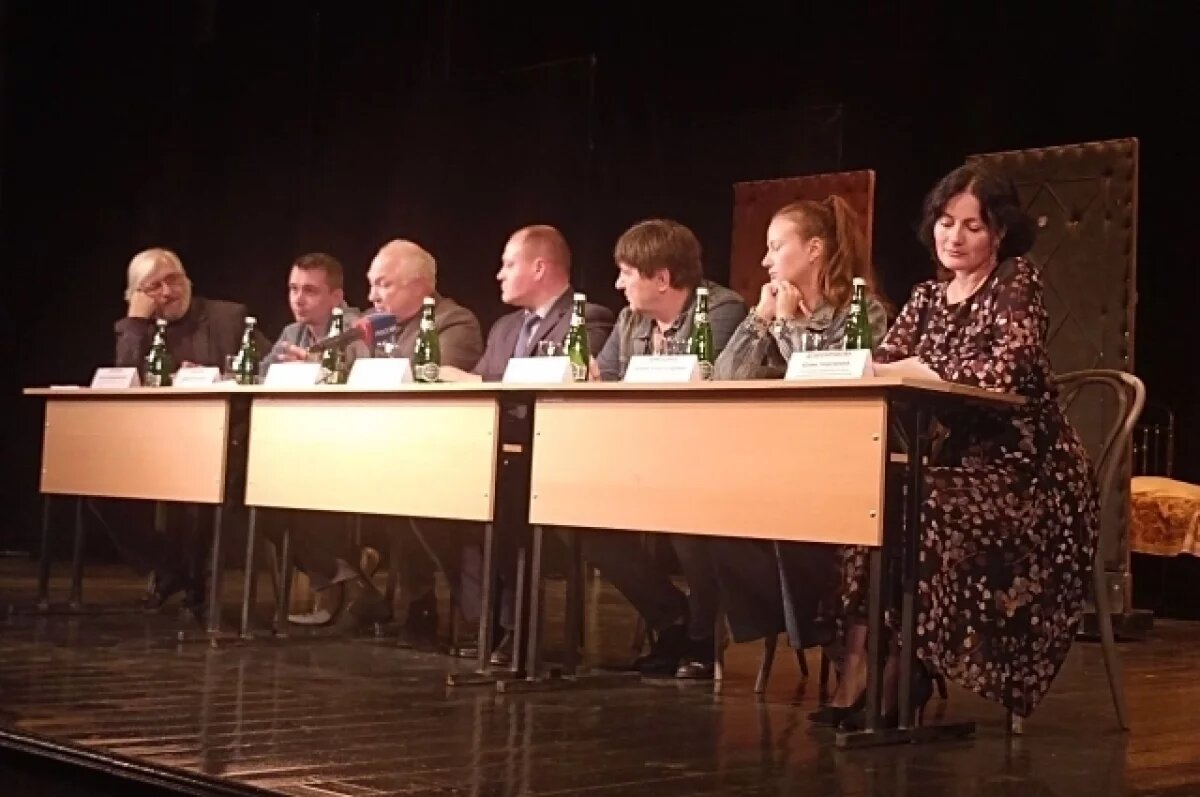    Саратовцы познакомились с казачьим театром из Волгограда