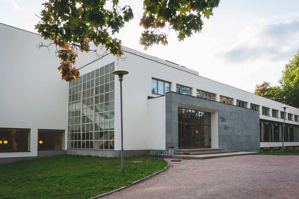 Центральный вход. Фото "яндекс картинки"