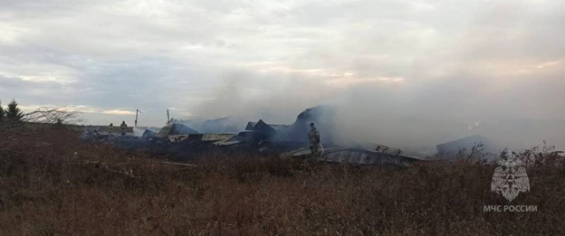    В Сунском районе сгорел склад с зерном