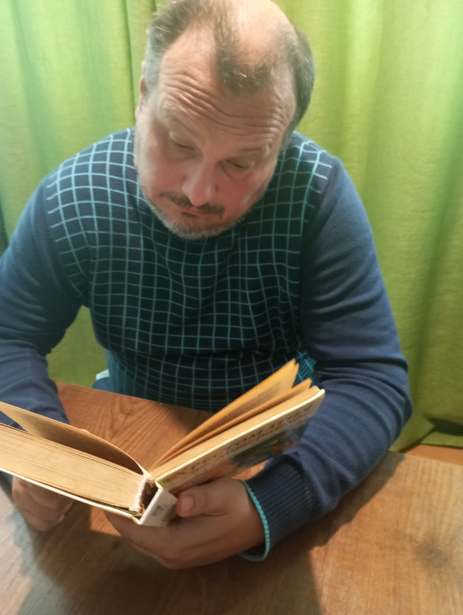 Петя решил повторить