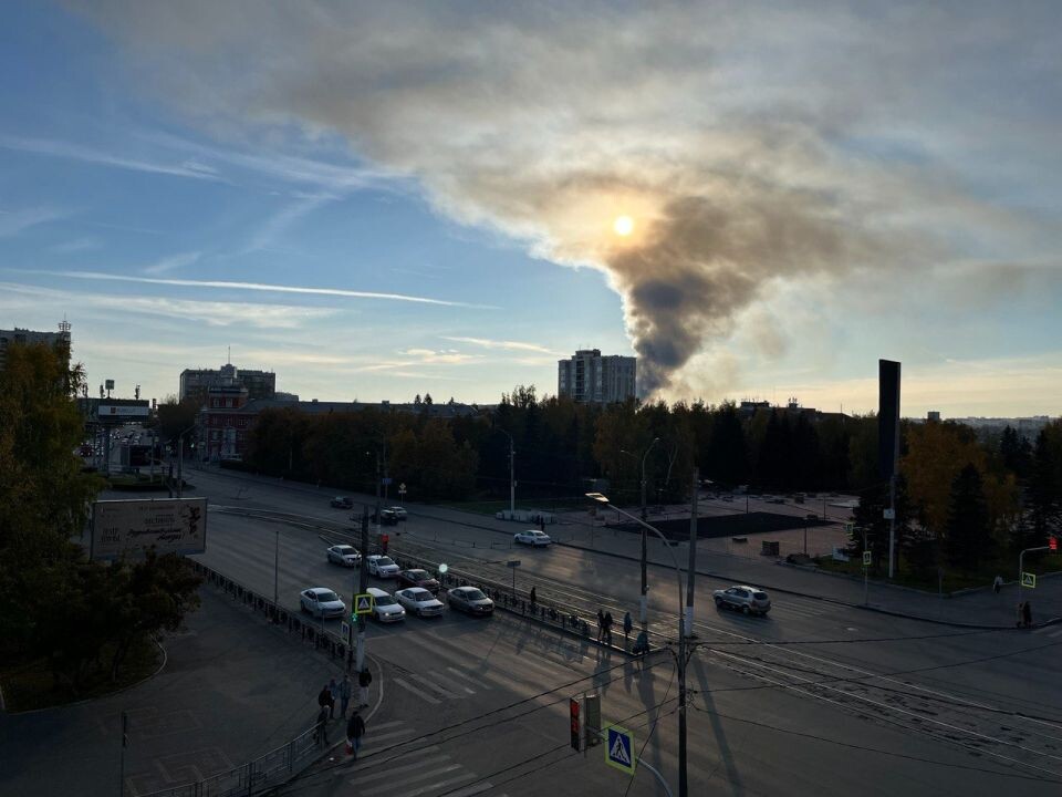    Пожар на ул. Попова, 29 сентября. Источник: "Толк"