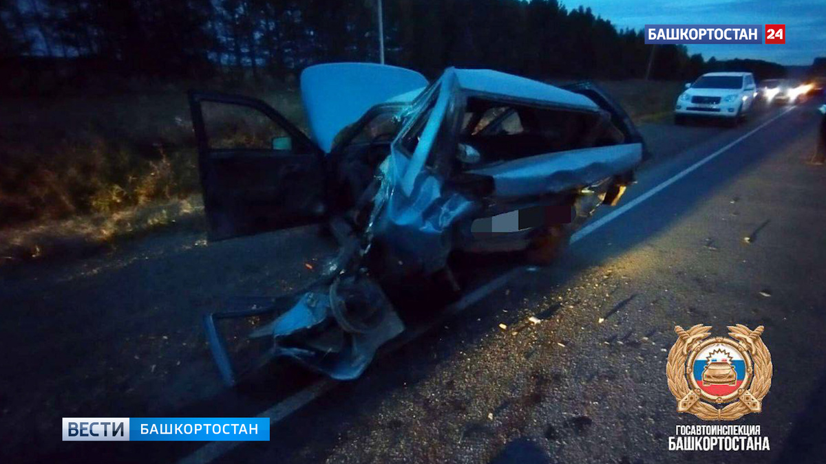    В Башкирии в ДТП погиб водитель припаркованного ВАЗ-2110