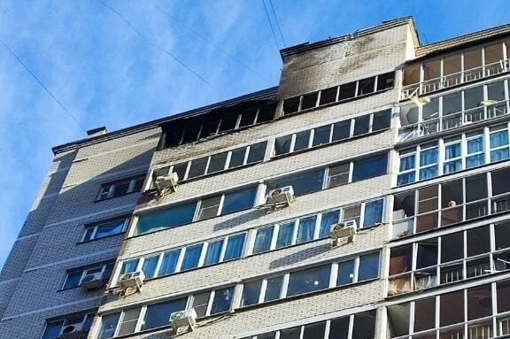    В Коминтерновском районе произошло возгорание балкона МКД Фото: Telegram-канал главы Воронежа Сергея Петрина