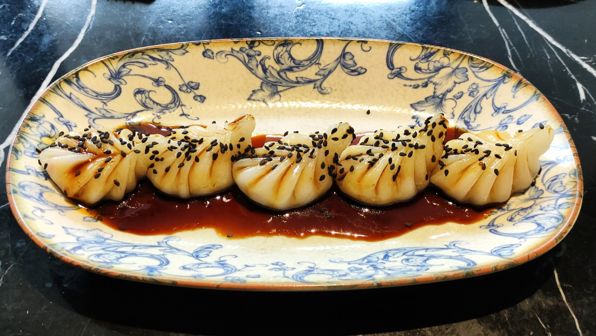 Димсамы с крабом и гребешком