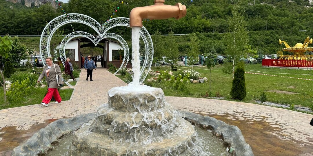 Озеро любви в Крыму - лучшее место для отдыха с детьми!