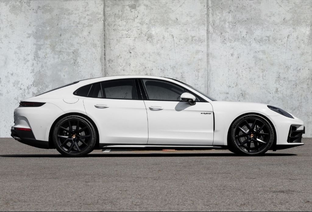 Porsche panamera 3