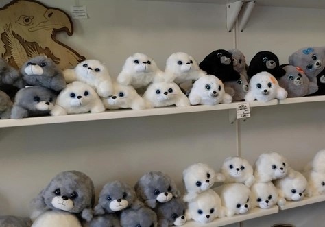 Плюшевые нерпы иркутского бренда Mimis