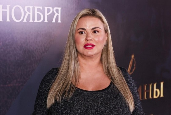    Анна Семенович