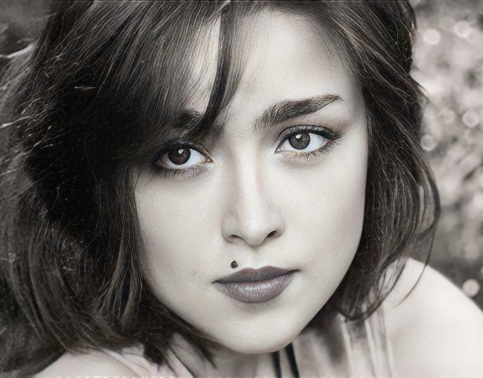 Поэтесса Ника Турбина, которая в свои детские годы имела в покровителях реализованного мастера слова Евгения Евтушенко