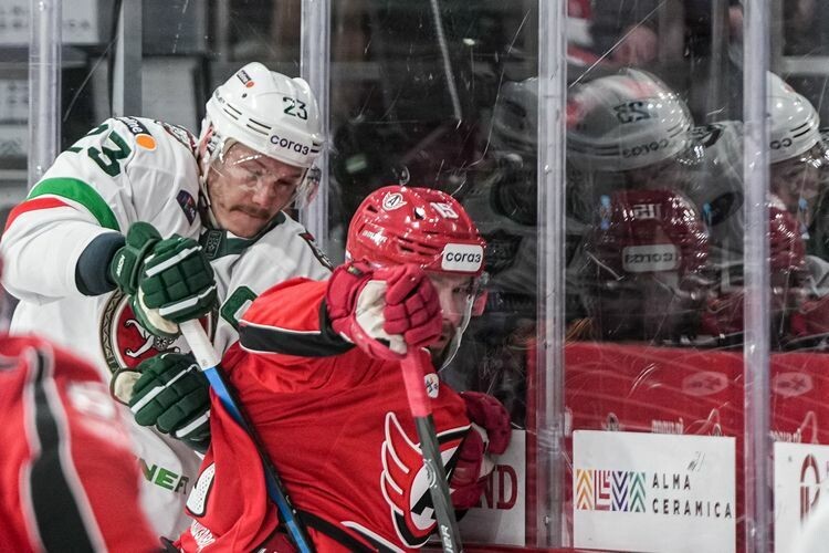    «Ак Барс» обыграл «Автомобилист» со счетом 6:2.   
Фото: ak-bars.ru