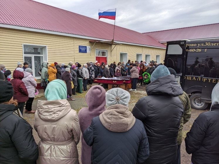 В Красноярском крае в результате отравления в многодетной семье погибли все дети