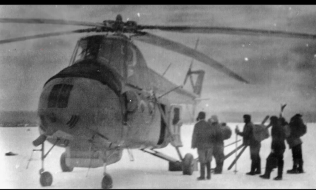 Ивдель, посадка группы Слобцова на вертолет