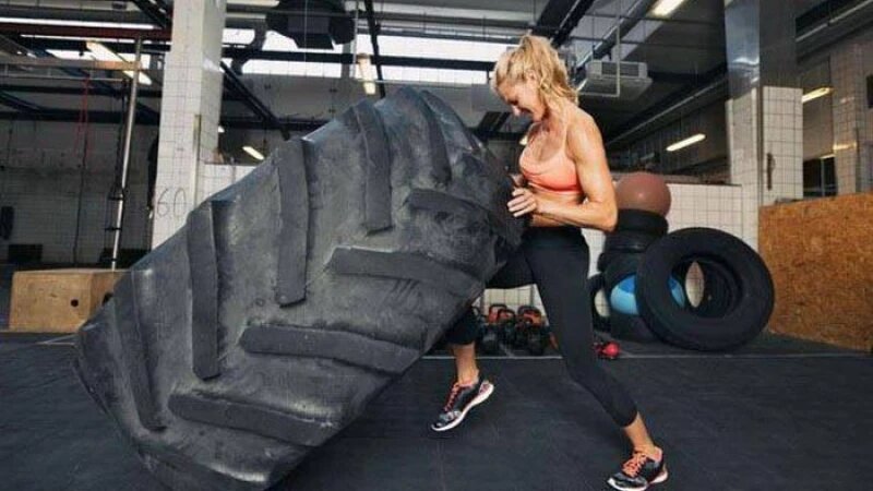     Курьезы с девушками в спорте. СС0.