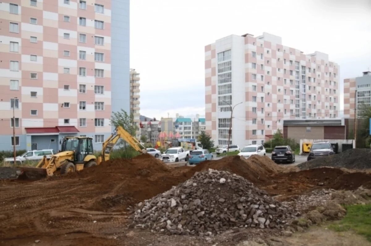    На Северо-Востоке в столице Камчатки на пустыре обустроят парковку