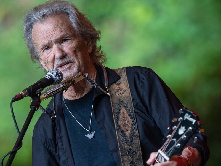     Крис Кристофферсон. Фото: Wikipedia.org.