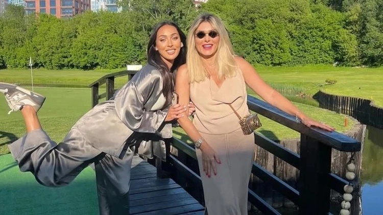    Фото: @alsou_a Анастасия Манцова