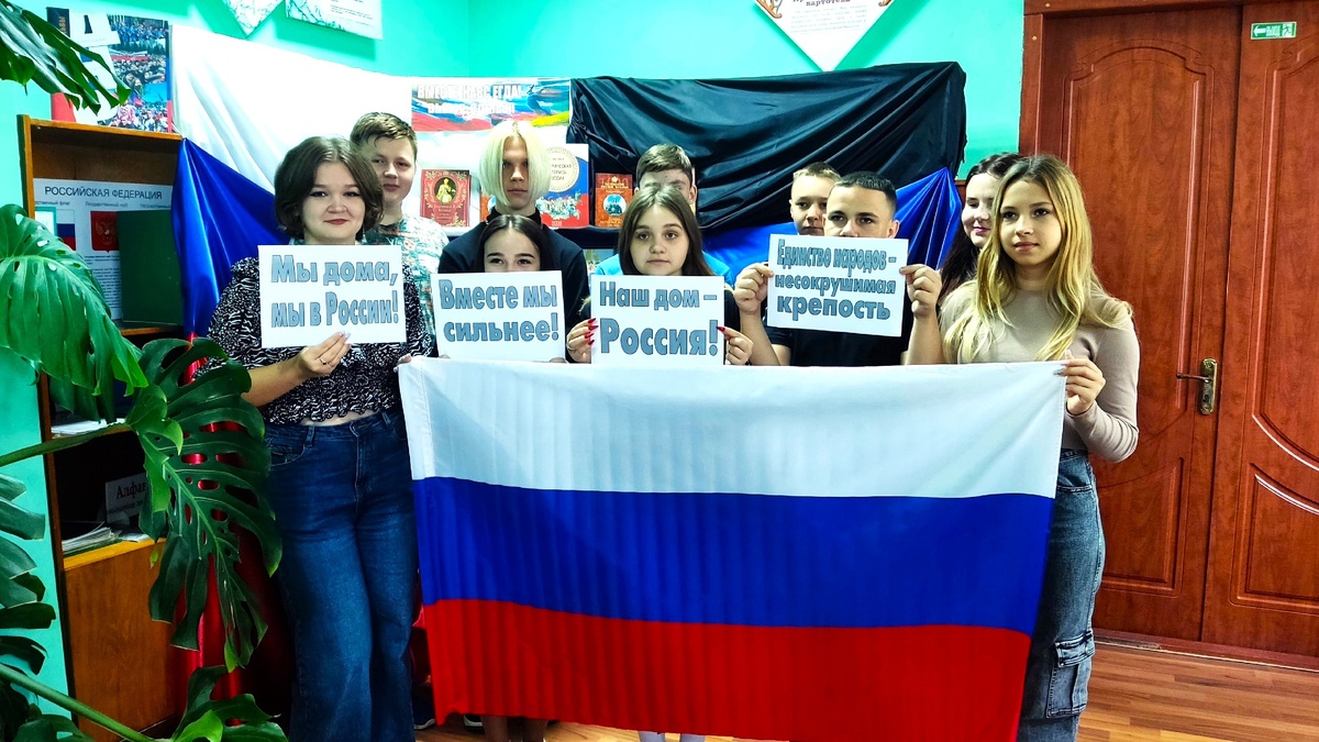    «Мы с нетерпением каждый день ложились, молились, когда Россия нас заберет» - жители Макеевки