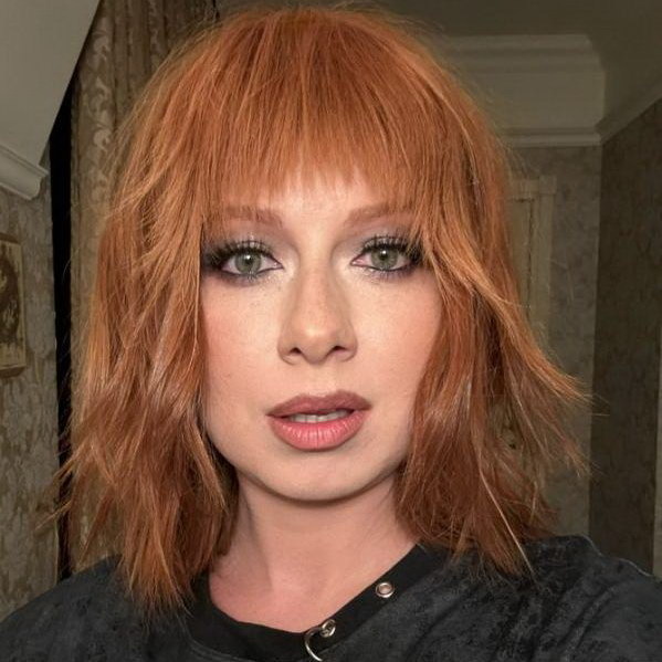     Юлия Савичева призналась в панических атаках