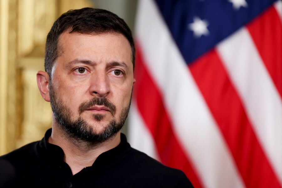    Глава киевского режима Владимир Зеленский / Источник: © TING SHEN/POOL/EPA/ТАСС