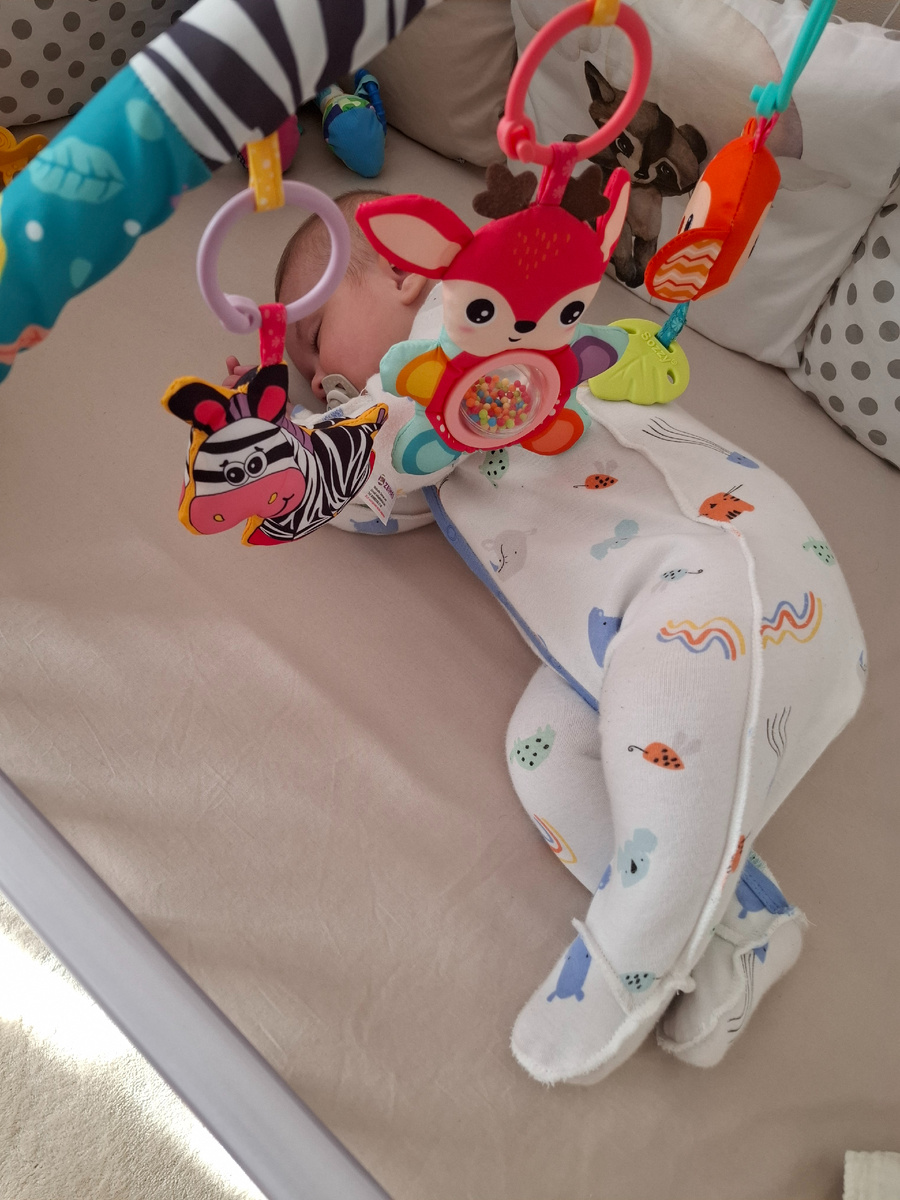 Поспал буквально 15 минут