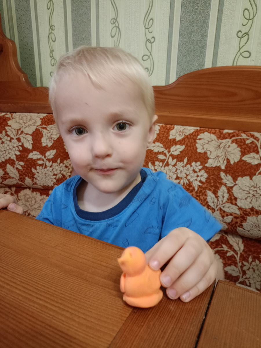 Птичку слепили
