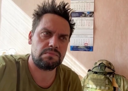    Журналиста «Известий» Кулагу атаковал украинский FPV-дрон под Часовым Яром. Военкор госпитализирован