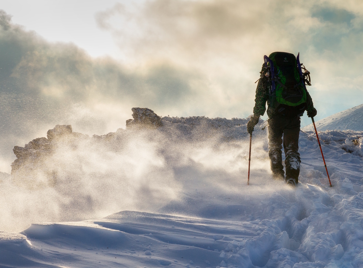 Мужчина пренебрёг техникой безопасности и чуть не погиб. (Фото: photo-forum.net).