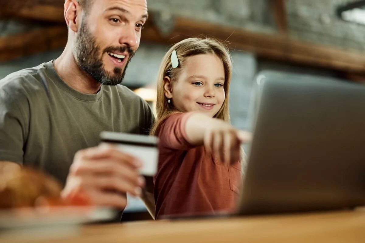    Эксперт Солодков рассказал, как избежать долгов при использовании кредиток