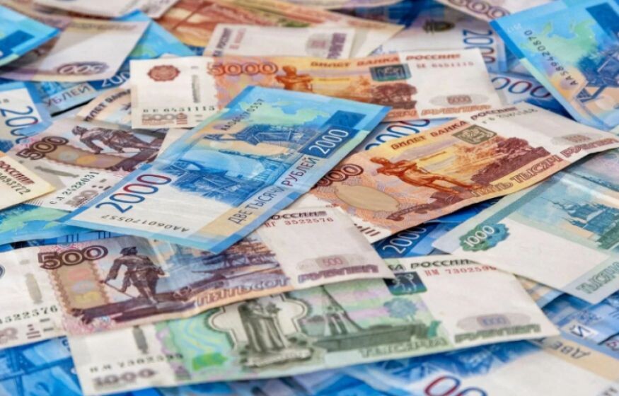    МРОТ решили повысить в 2025 году