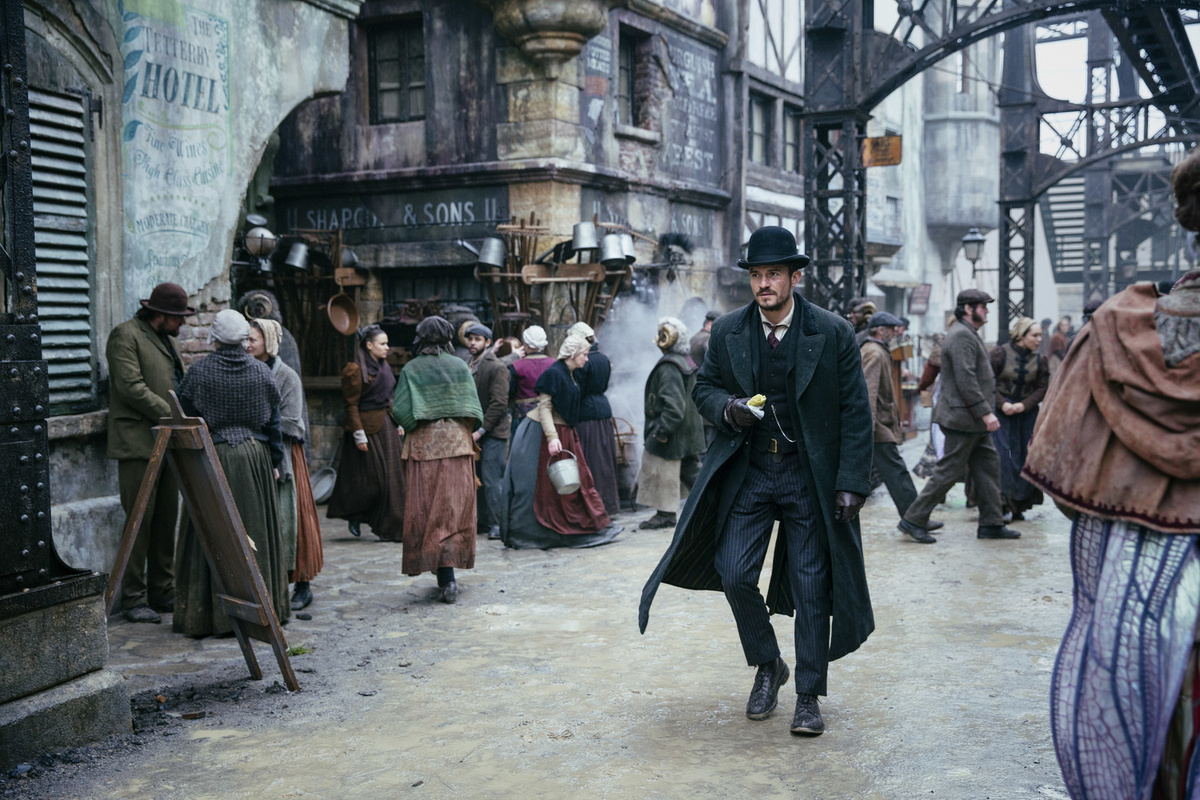 Кадр из сериала "Карнивал Роу"