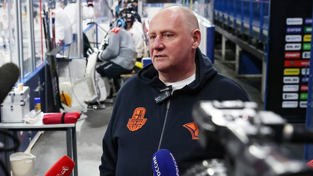    Сергей Гомоляко.ХК «Металлург»