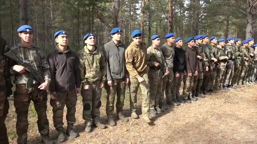 Прошедший военно-полевой выход, посвященный памяти основателя группы специального назначения КГБ СССР 