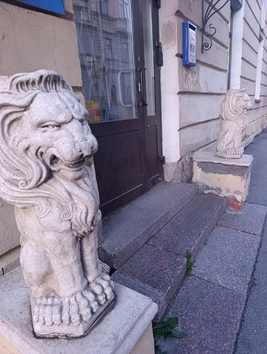 Где-то на одной из Красноармейских улиц.)) Все фото автора. 