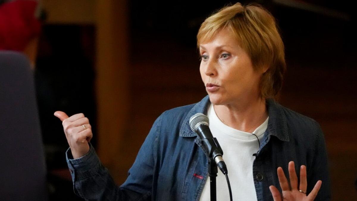 runews24.ru (Жанна Агалакова)