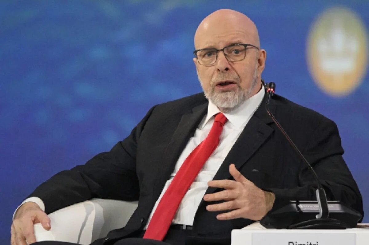    Политолог Саймс: Киев активно лоббировал в США принятие мер против меня