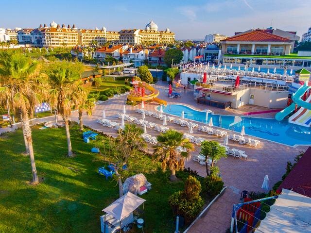 Clover Magic Seagate 5* в Белеке
