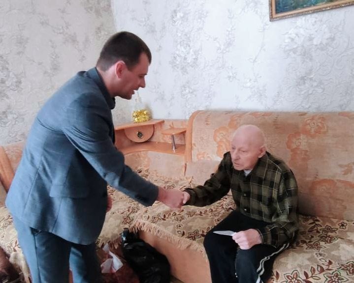    Она старше всех в регионе. 103-летняя Мария Семенова проживает в Оренбурге Белов Михаил Александрович