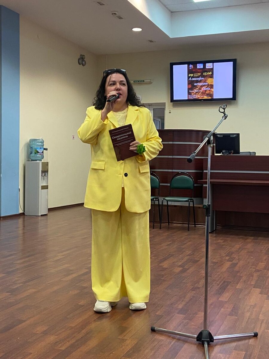 Елена Садовская 