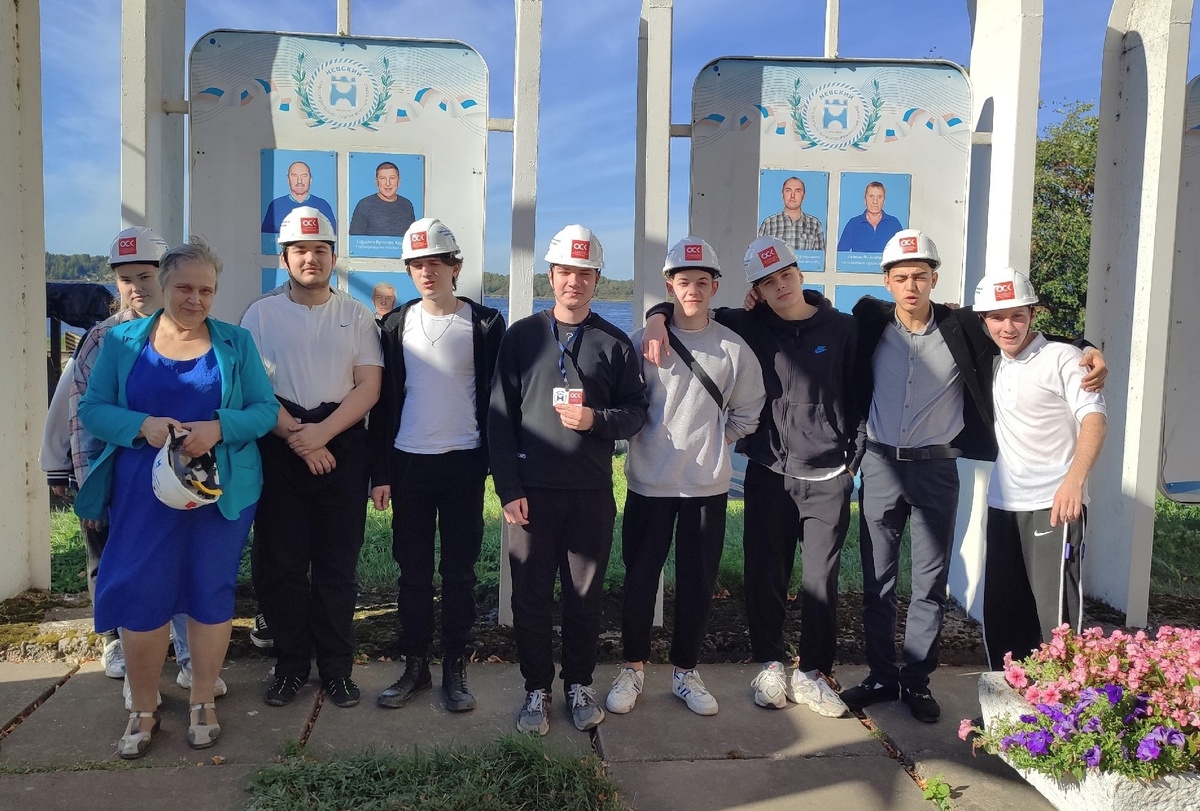 Невский судостроительно-судоремонтный завод ОСК продолжает масштабную профориентационную работу среди школьников и студентов