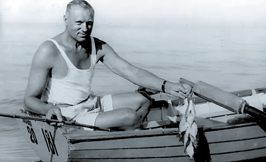 К. К. Рокоссовский на рыбалке.