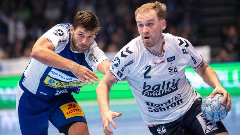    Повреждение Симона Пютлика (№2) из "Фленсбурга" оказалось несерьёзным