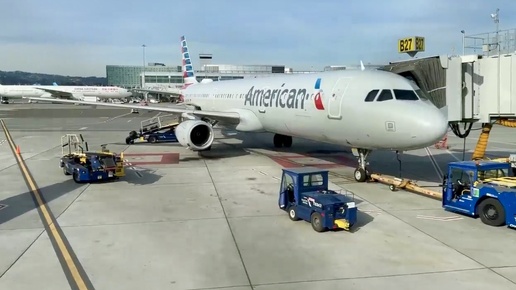 ✈️ШОКИРУЮЩИЙ опыт первого класса на рейсах American Airlines🍿Из Сан-Франциско в Нью-Йорк