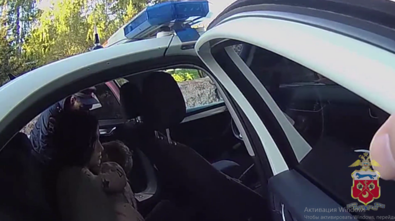    Инспекторы ДПС Андрей Дергач и Ильжан Гумаров спасли жизнь оренбургскому малышу Марина Шарт