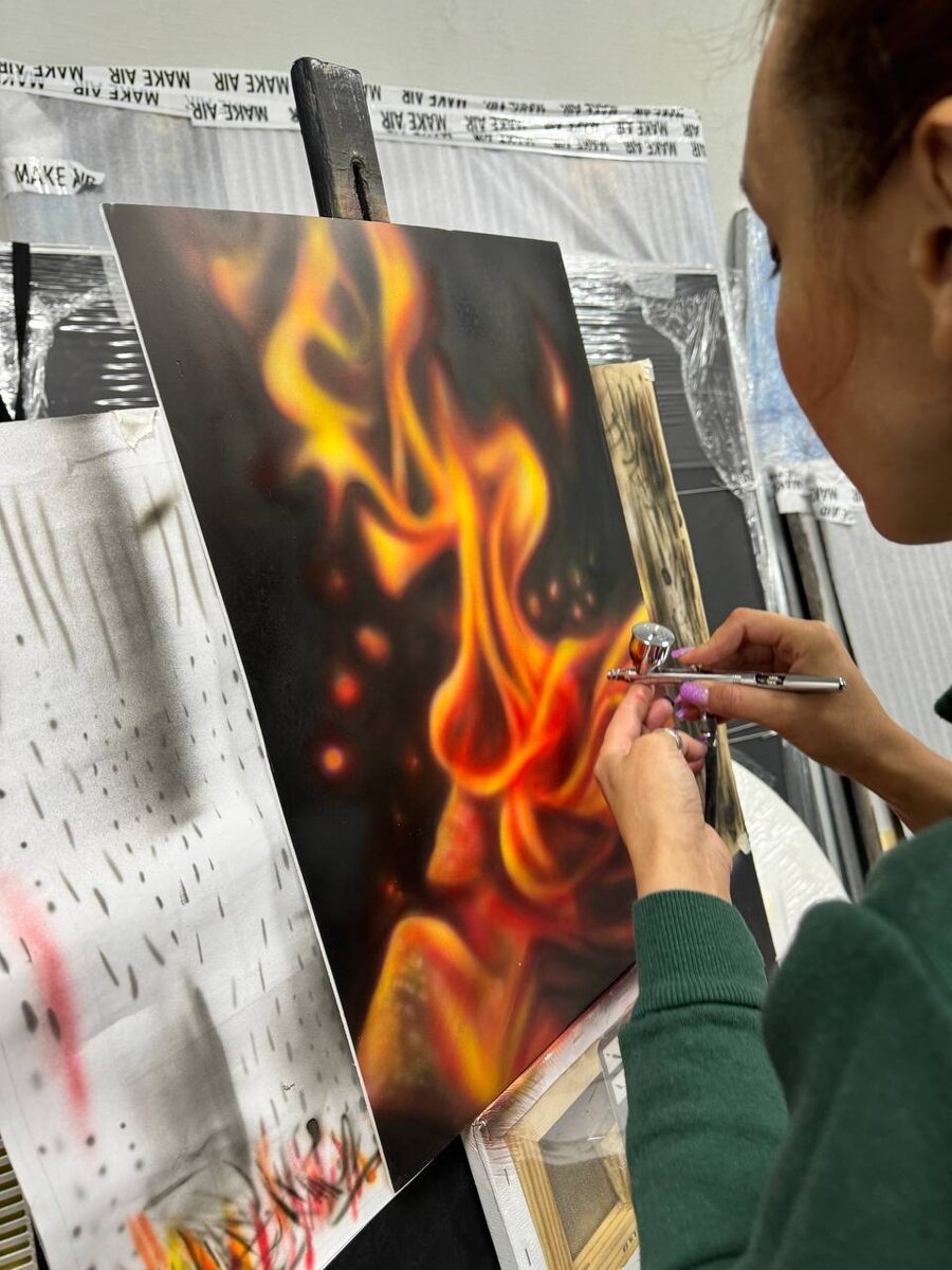 Реалистичный огонь аэрографом