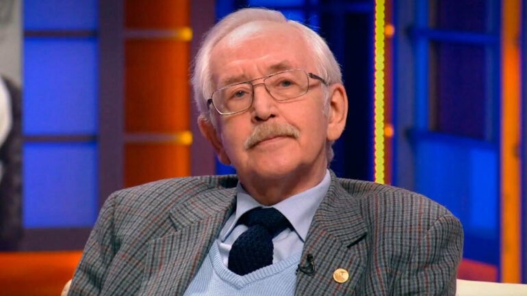    Василий Ливанов. Фото: kakprosto.ru