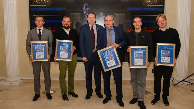 Листайте вправо, чтобы увидеть больше изображений