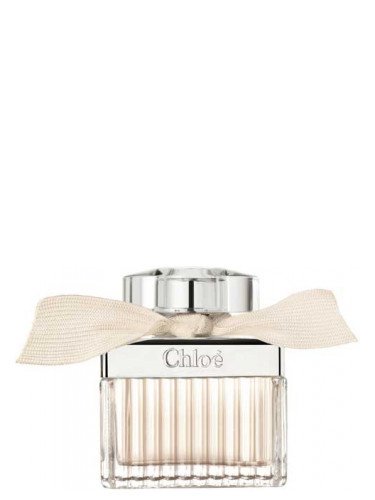 Chloé Fleur de Parfum Chloé — это аромат для женщин, он принадлежит к группе цветочные. Chloé Fleur de Parfum выпущен в 2016 году. Chloé Fleur de Parfum был создан Michel Almairac и Mylène Alran. Верхние ноты: Вербена, Бергамот и Грейпфрут; средние ноты: Роза, Цветок вишни, Черная смородина и Персик; базовые ноты: Рис, Белый мускус и Кедр.