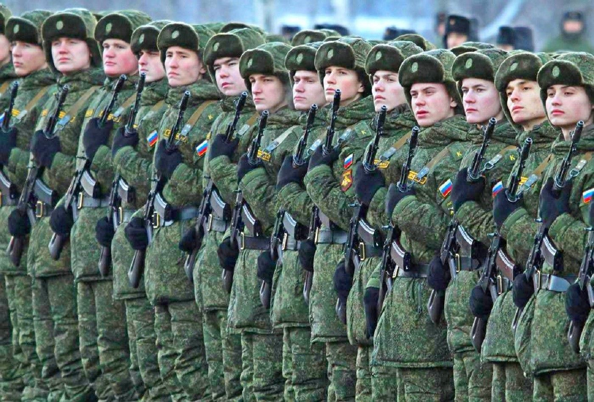 На службу Родине: сколько оренбуржцев готовы стать солдатами этой осенью?