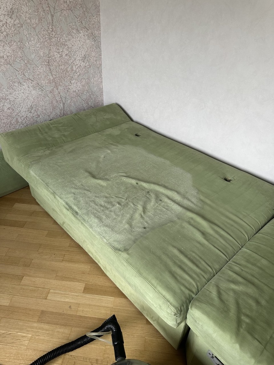 Пример самостоятельного затирания пятен кофе солью