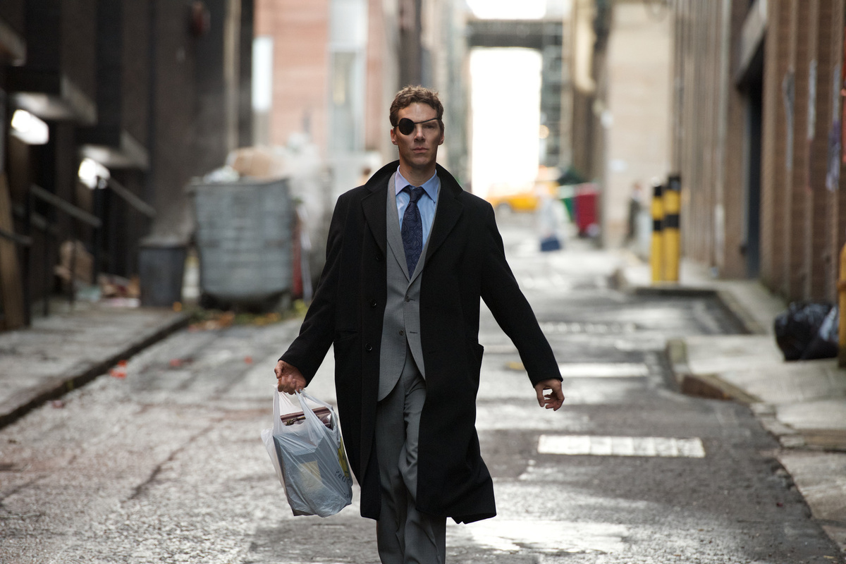 Кадр из мини-сериала "Патрик Мэлроуз"